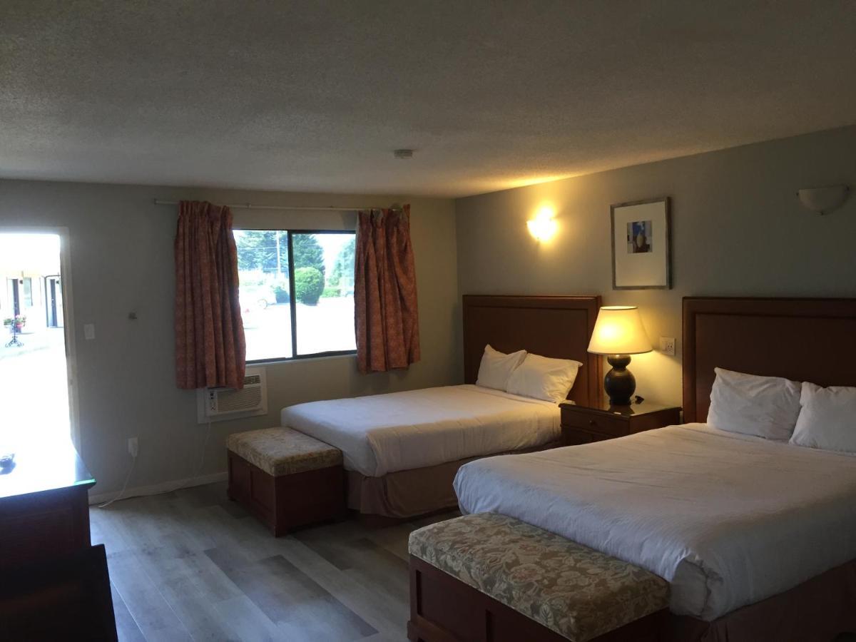 Vip Motel Parksville Exterior photo