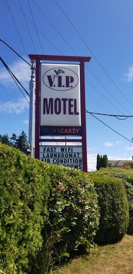 Vip Motel Parksville Exterior photo